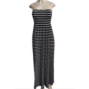 Velvet ToRch Striped Smocked Strapless Maxi Dress Size Large cASUAL Vacation NEW